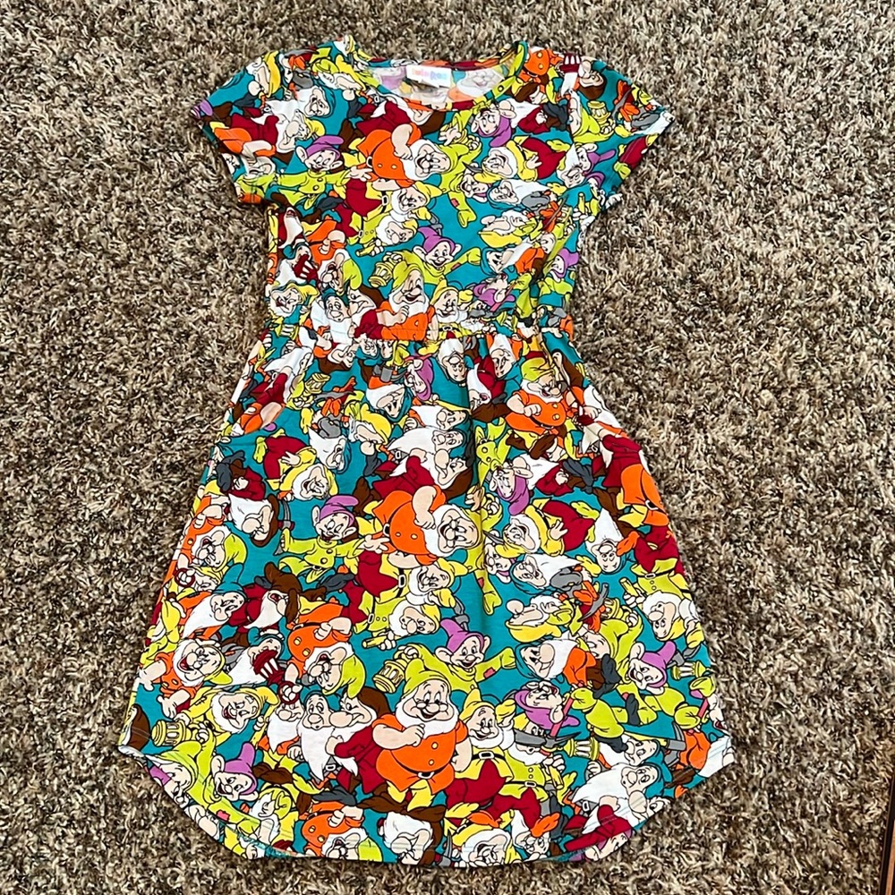 LuLaRoe Disney Snow White & the Seven Dwarfs Dress size 8